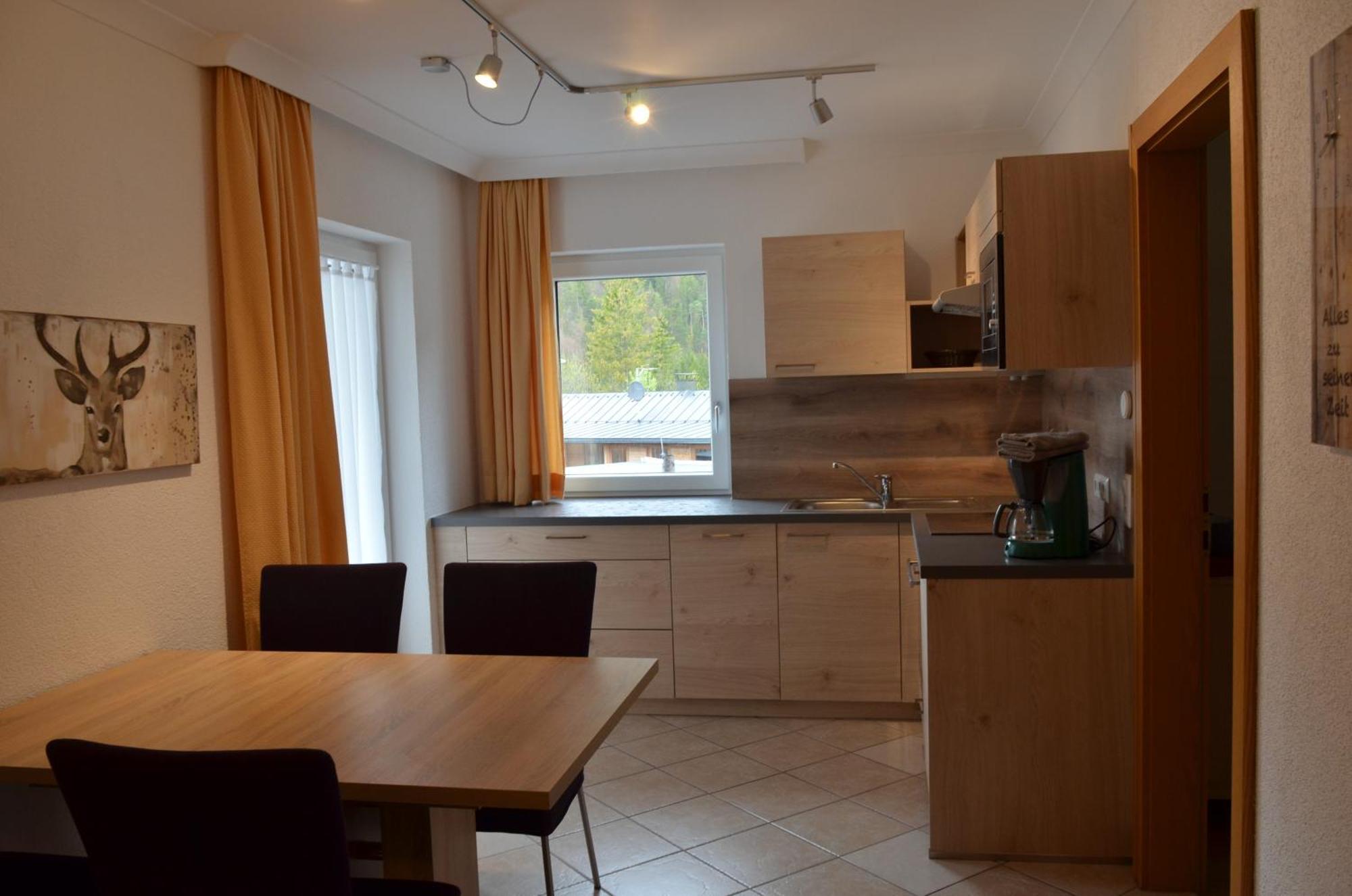 Haus Regenbogen Apartment *